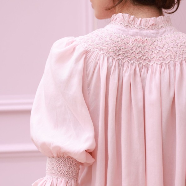 Scholl Summer Blouse Seashell Cotton Voile with Milk Hand Smocking Edition 67